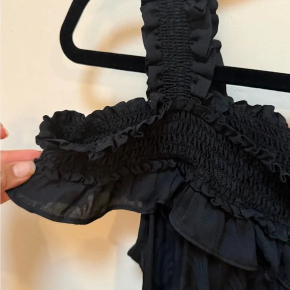 Anthropologie Black Ruffle Leaf Print Off-Shoulder Women's Whimsigoth Flirty Top - Picture 4 of 6